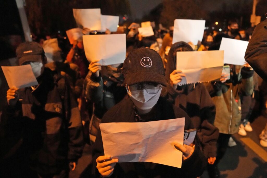 anti-Covid demonstrator in China